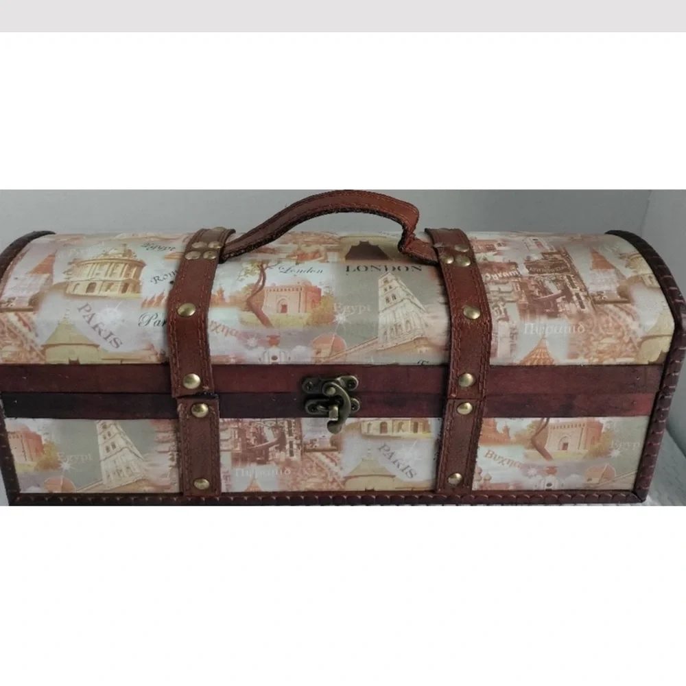 Decorative Paris Themed Wine box. Price firm unless bundled w/ 2+ of my listings